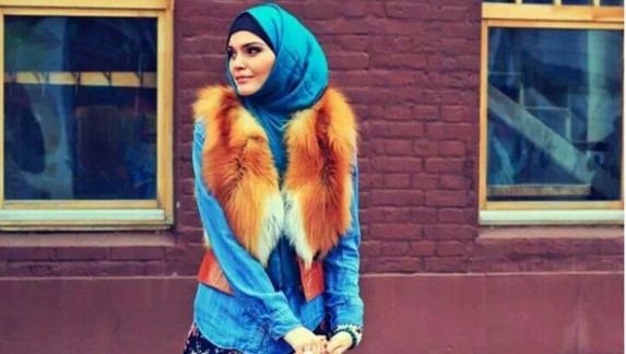 الكاب الشتوي.. أناقة بألوان فصل الشتاء (صور)