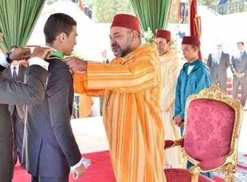 الملك محمد السادس يسمي ابن محمد الربيعي  « طارق »