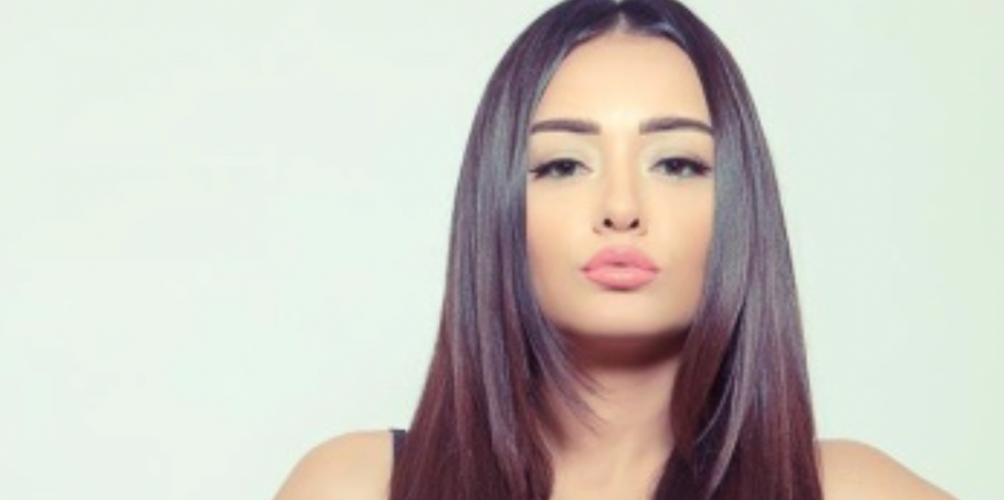راندا البحيري تطلب يد المساعدة للتدخل في قضية لمجرد
