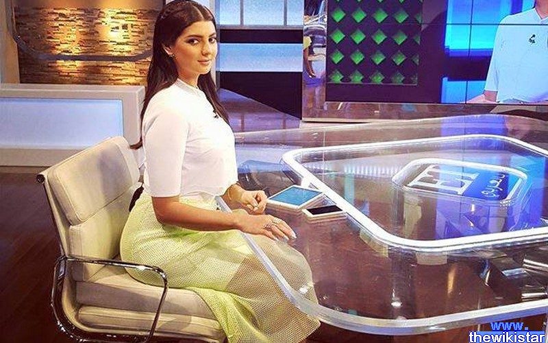 في أول خروج إعلامي لها « مريم سعيد » توجه رسائل لخطيبها السابق و تهدد كل من أساء إليهما