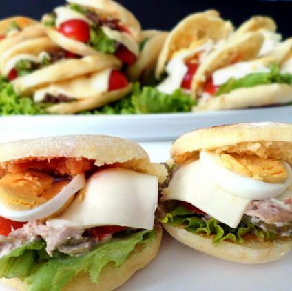 بطبوط صغير معمر بالطون روعة