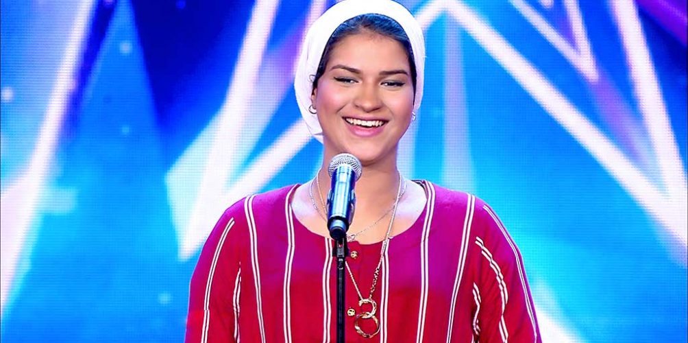 صورة ايمان الشميطي مع الزوج ديالها