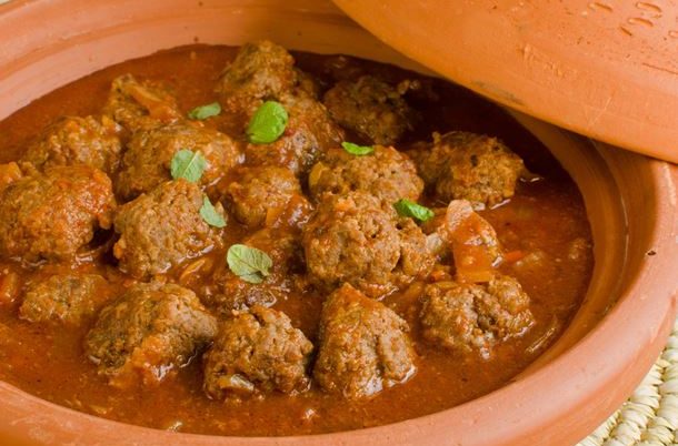 طاجين الكفتة بالخضار