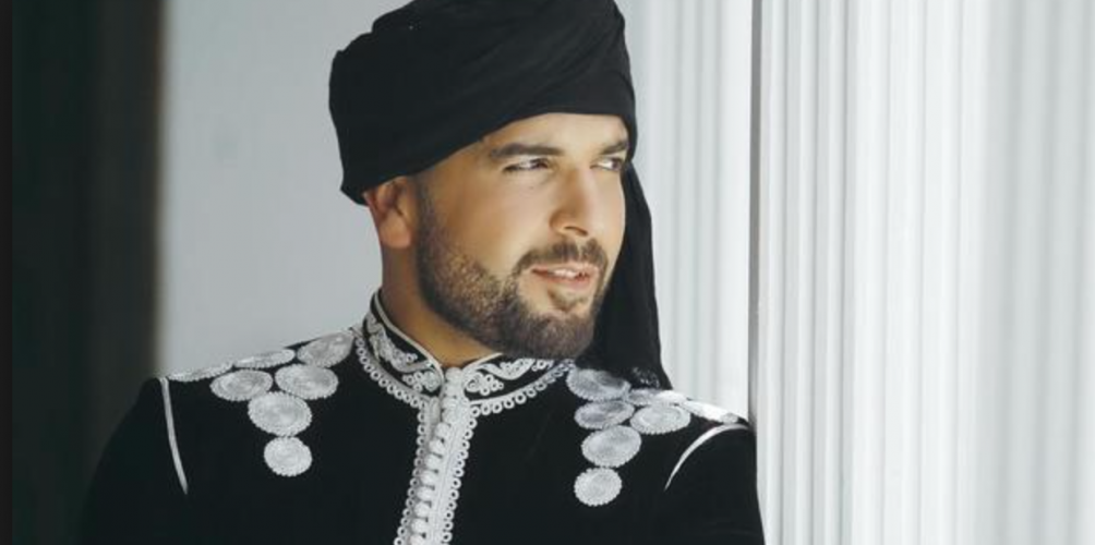 بالصور : دوزي و مينة  مفاجأة العيد