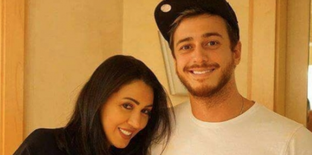 صورة جديدة تجمع أسماء لمنور بسعد لمجرد في باريس