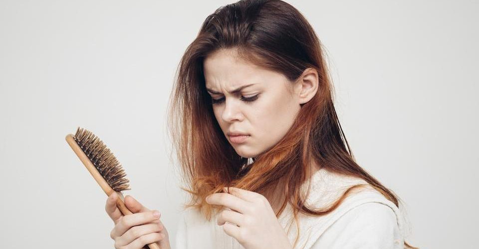 حبوب منع الحمل أحد أسباب تساقط الشعر