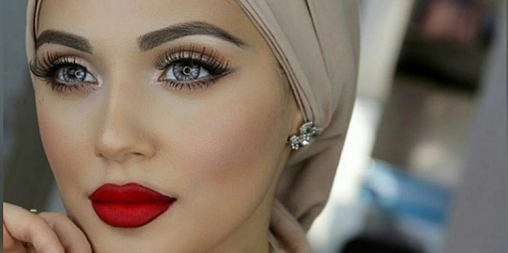 بالفيديو: إليك ماكياج شتوي للمحجبات