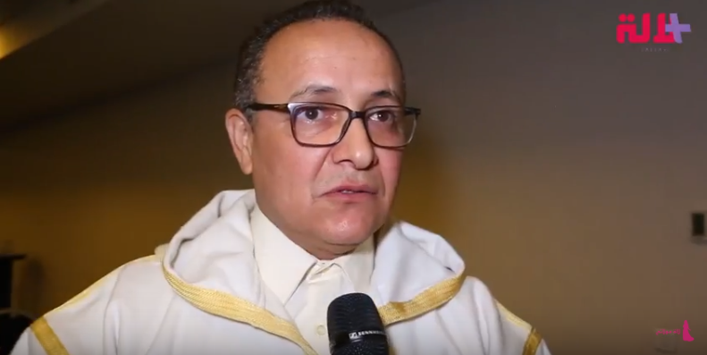 فيديو..خالد البوعزواي : « الاعلام كيقلب غي على الكوارث وخاصو يبين حتا الحاجة الزوينة وأنا كنموت على العيطة »