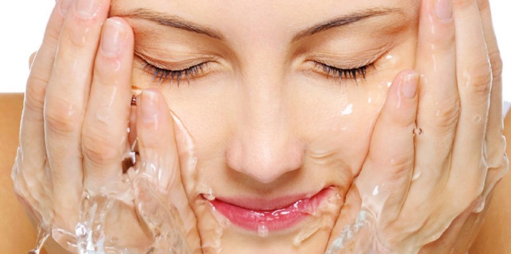 مقشر طبيعي لتبيض البشرة…وصفة