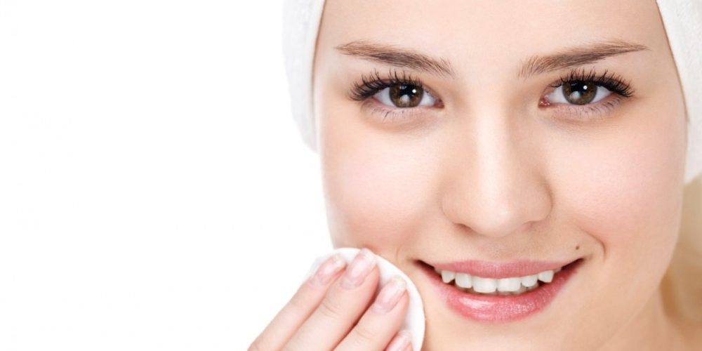 لبشرة نضرة وناعمة ماسك بذور الكتان للبشرة الجافة