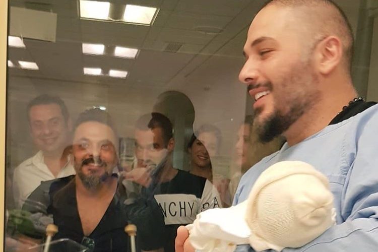 رامي عياش يرزق بمولودة جديدة ويختار لها اسم « آيانا »