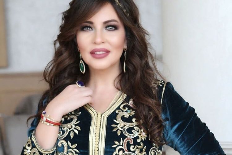 « موروكو » إهداء من فاطمة الزهراء العروسي للمغاربة (فيديو)