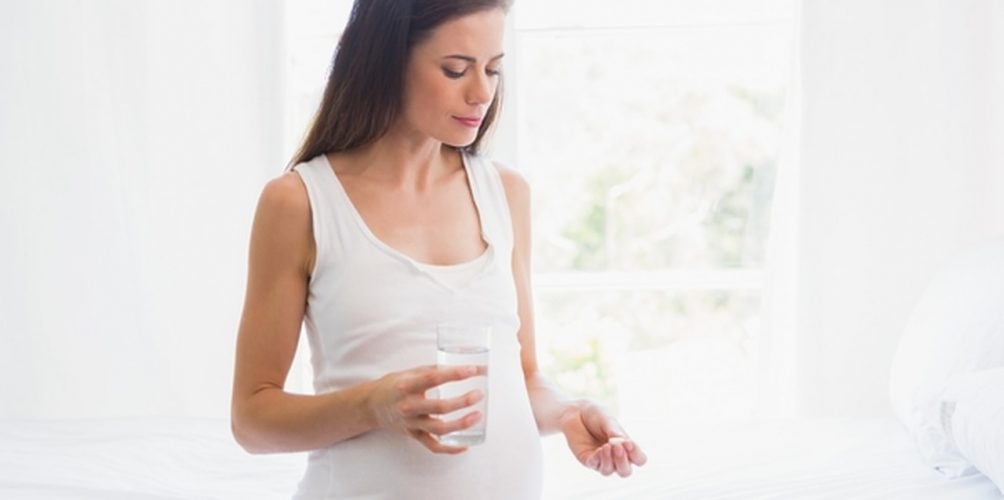 النساء الحوامل وحموضة المعدة.. نتيجة لنمو شعر الجنين أم مجرد خرافة؟ الطبيب السولامي عندو الجواب