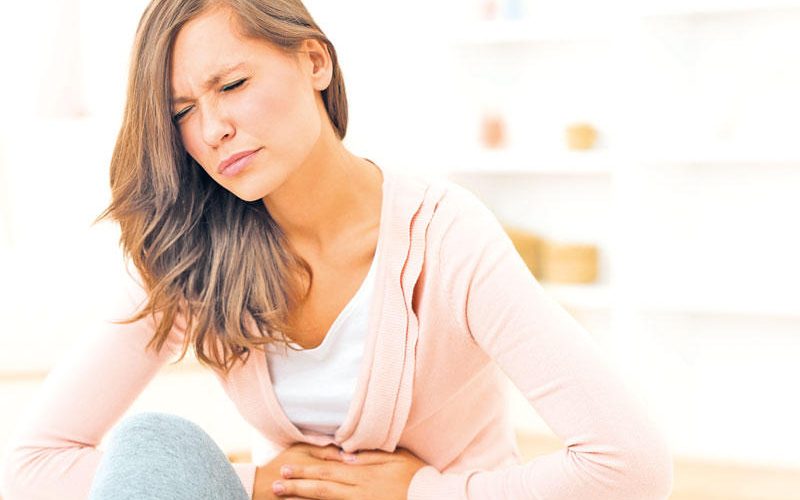 هذا مايحدث ببطنك عند تناول أطعمة ملوثة