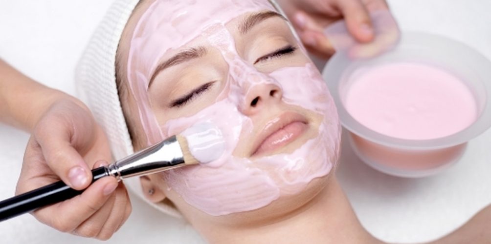 ماسك طبيعي للبشرة الدهنية