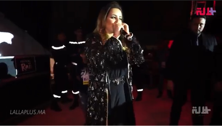 مهرجان الراي.. جمهور مدينة وجدة يتفاعل بشكل كبير مع زينة الداودية