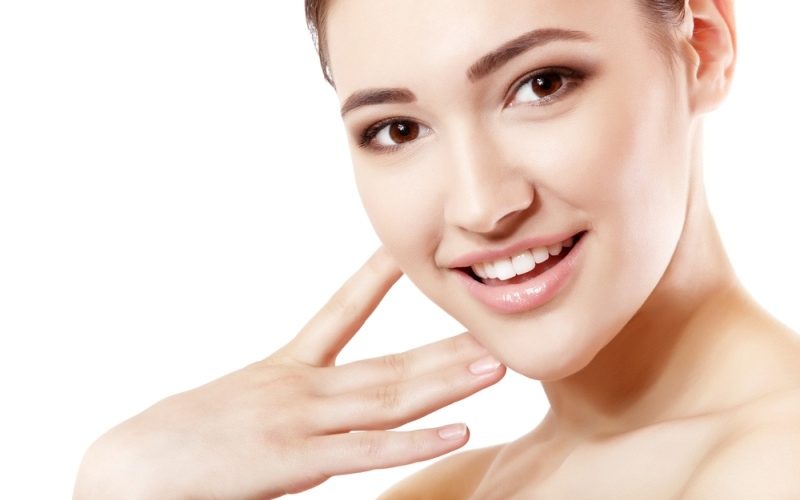 ماسك الكركم والدقيق لتوحيد لون بشرة الجسم …وصفة