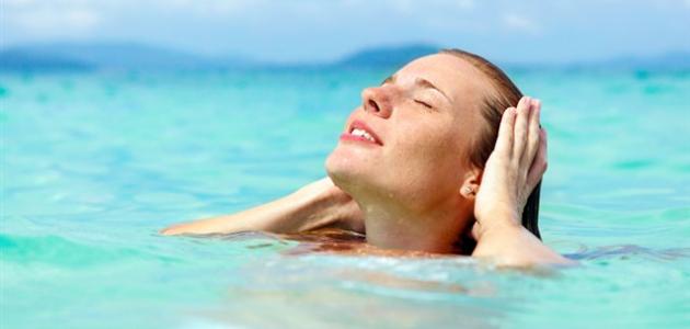 نصيحة خبير التجميل اللبناني رواد الحبيب لحماية الشعر من ماء البحر وأشعة الشمس (فيديو)