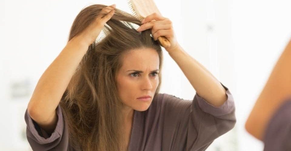 كيراتين طبيعي لترطيب الشعر الجاف والخشن …فيديو