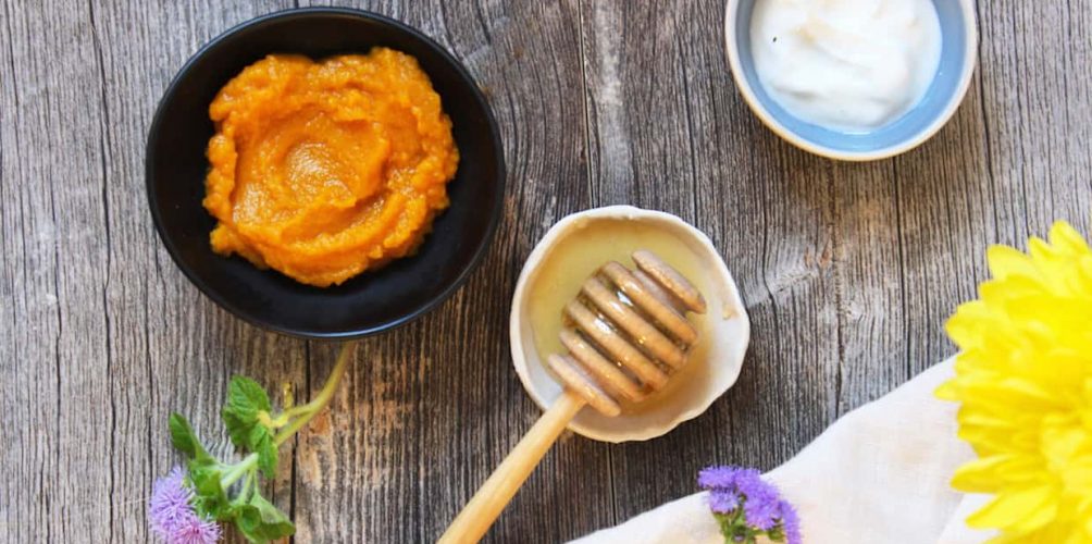 الياغورت و الكركم لتفتيح المناطق الداكنة