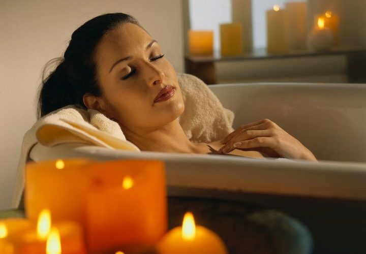 دراسة..حمام دافئ كل يوم، يخلصك من الإكتئاب!