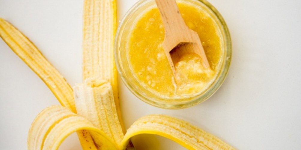 مقشر الموز لبشرة صحية ونضرة !