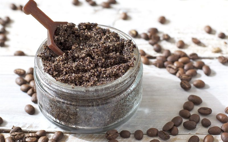 مقشر طبيعي لجميع أنواع البشرة..إليك الوصفة!