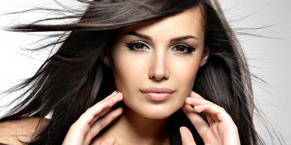 لشعر قوي.. ماسك البيض وزيت الخروع يناسبك!