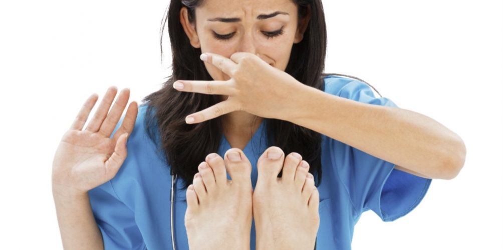 منقوع الخل للتخلص من رائحة القدمين الكريهة