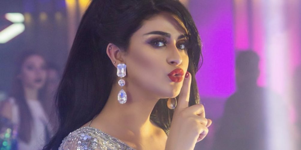 باللهجة العراقية.. سلمى رشيد تطرح « مر حبي » (فيديو)