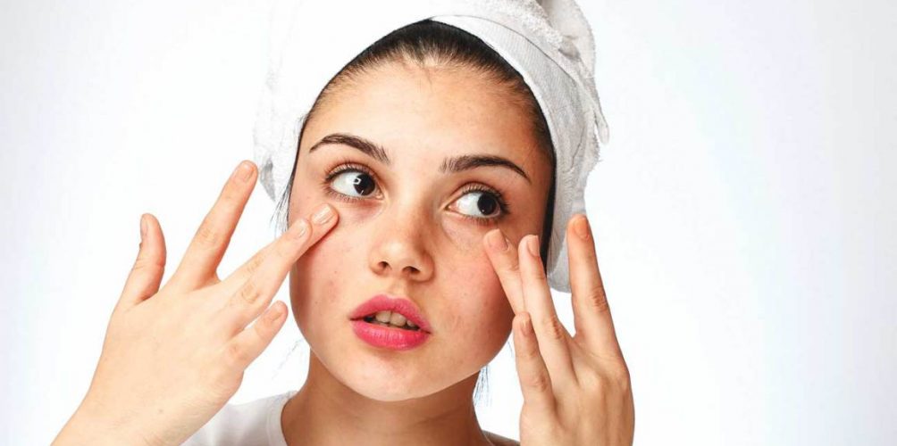 ماسك العسل والألوفيرا للتخلص من مشاكل البشرة في فصل الشتاء