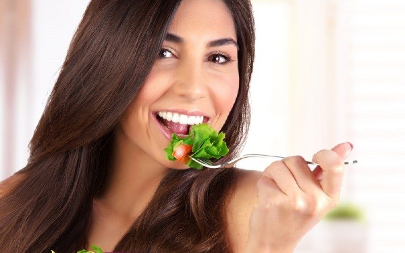 أطعمة تعزز الكولاجين وتمنع عنك ظهور التجاعيد!