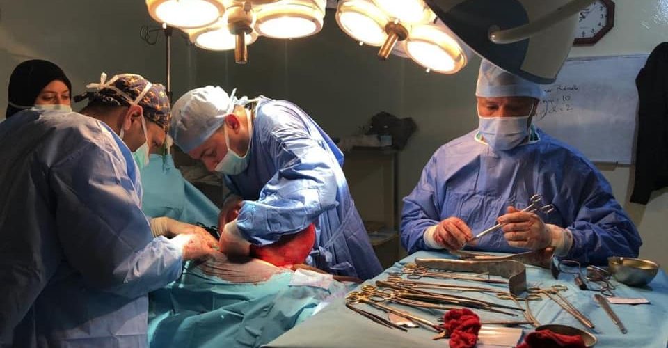 ورزازات.. فريق طبي ينجح في استئصال ورم سرطاني وزنه 6.5 كيلوغرام