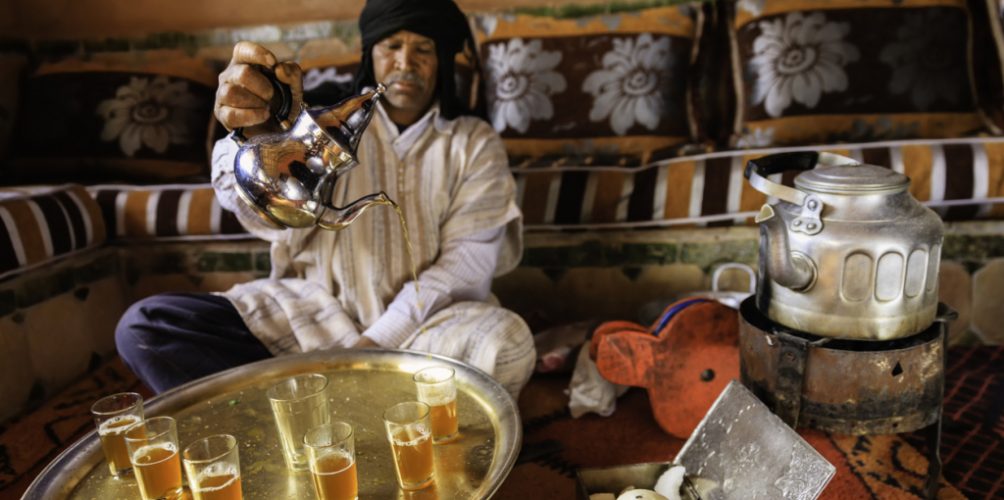 يبطىء الشيخوخة ويوقف تطور الأمراض السرطانية.. خصائص فريدة للشاي!