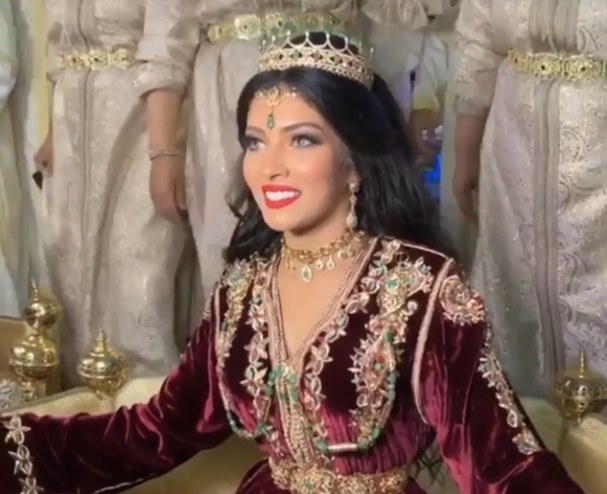 الدفوع/ قبلة العروسين/ رقص الباعزية.. كواليس حفل زفاف « إكشوان إكنوان » (فيديو)