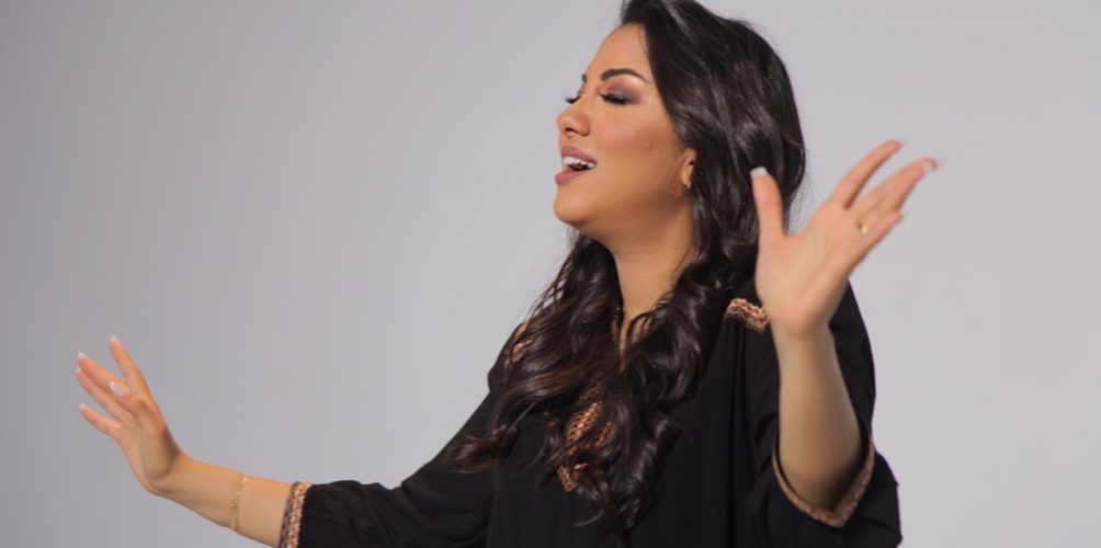« حكايتي ».. أول أعمال الفنانة فاطمة الزهراء  النظيفي