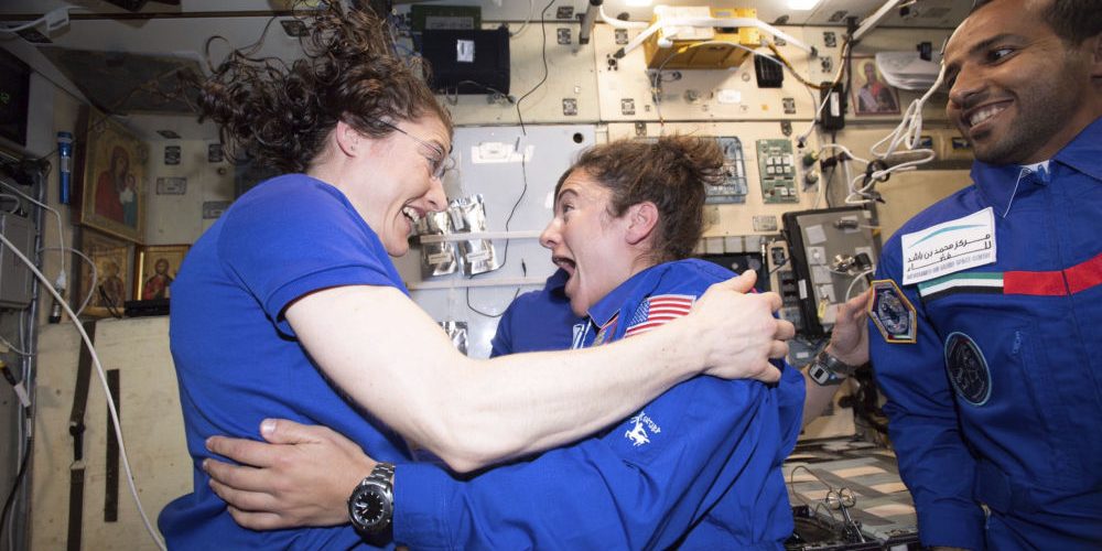 إنجاز تاريخي.. سيدتان تنجحان في إتمام أول مهمة نسائية في الفضاء الخارجي