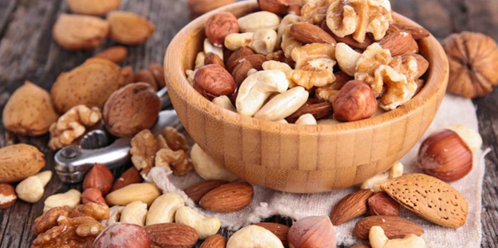 دراسة: تناول المكسرات يوميًا يحميكم من الزيادة في الوزن