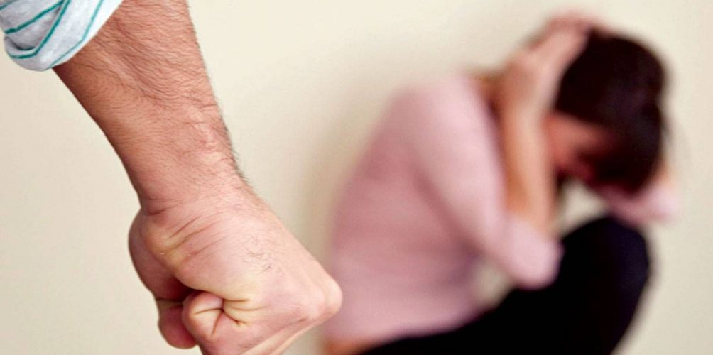 باحثون: العنف الأسري يؤثر على ذكاء طفلك