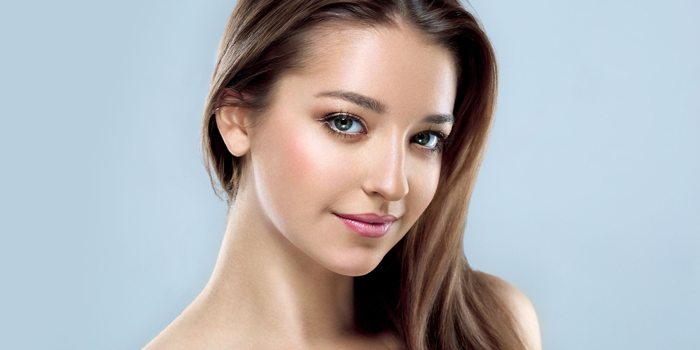 تمنحك بشرة نضرة ومتألقة.. عصائر طبيعية سهلة التحضير