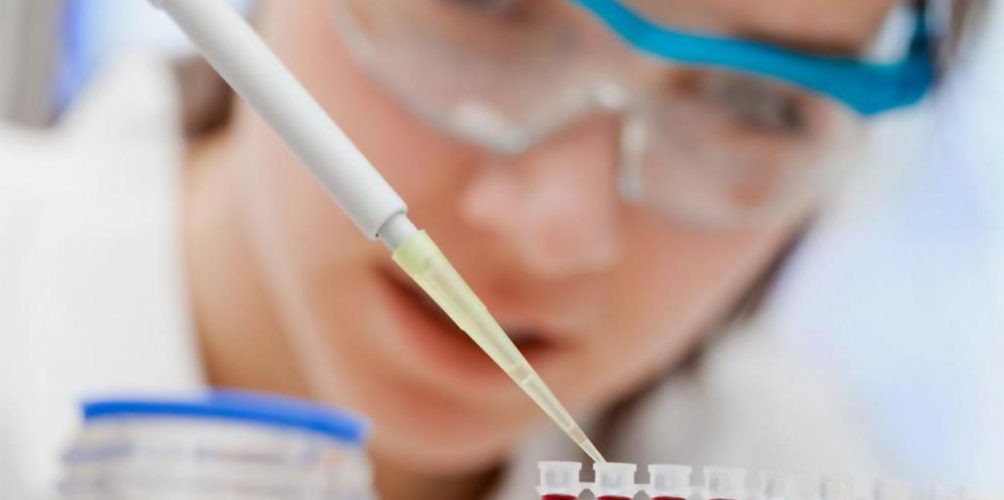 دراسة شملت 184 من المريضات.. هيئة الغذاء والدواء الأمريكية تجد عقارا جديدا للمصابات بسرطان الثدي