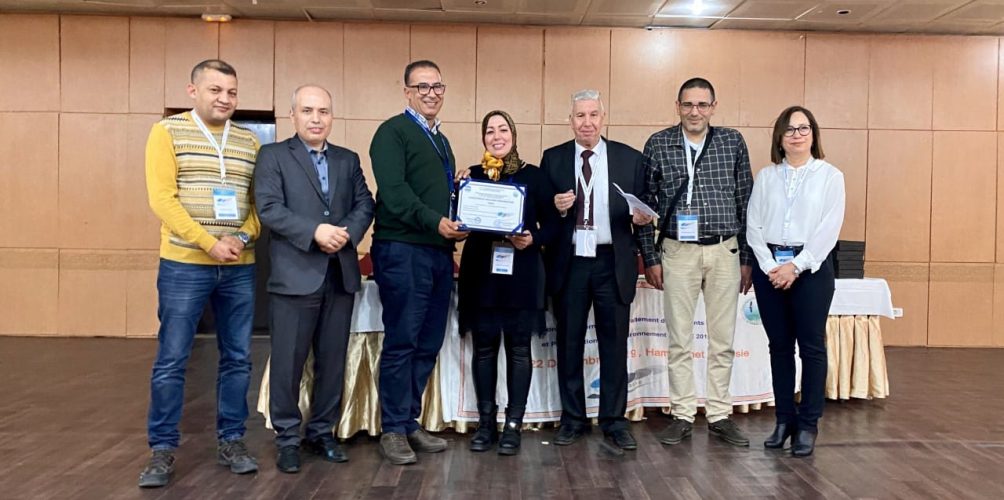 فرح الحسني.. مغربية تحصل على جائزة كبرى في المؤتمر الدولي لمعالجة النفايات