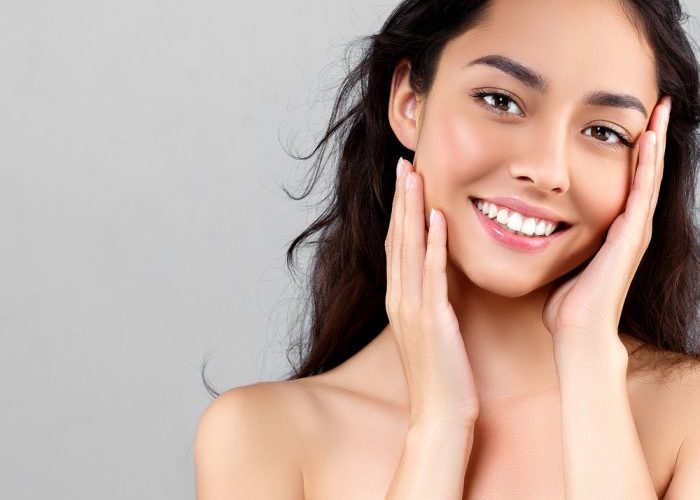 بمكونات بسيطة.. خلطة لتوحيد لون البشرة