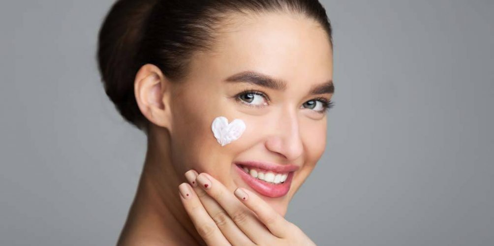 قناع البقدونس لبشرة خالية من التجاعيد