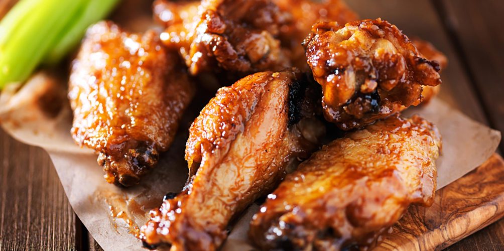 يزيد من خطر الإصابة بأمراض القلب.. علماء يحذرون من تناول الدجاج مرتين في الأسبوع