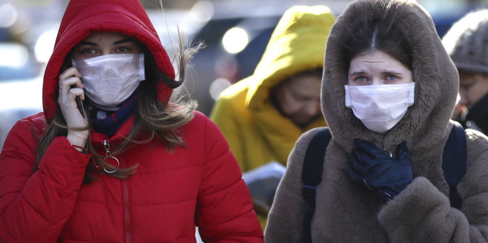 دراسة: النساء قادرات على مقاومة فيروس كورونا أكثر من الرجال