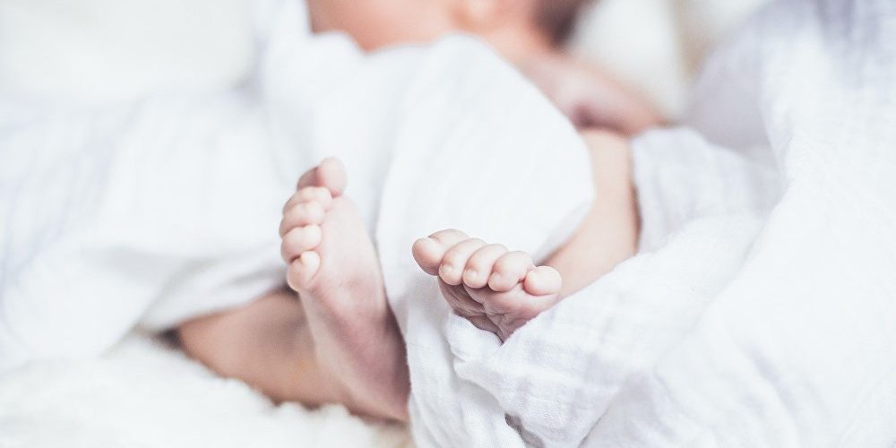 عمره شهرين.. وزارة الصحة تكشف عمر أصغر مصاب بكورونا في المغرب