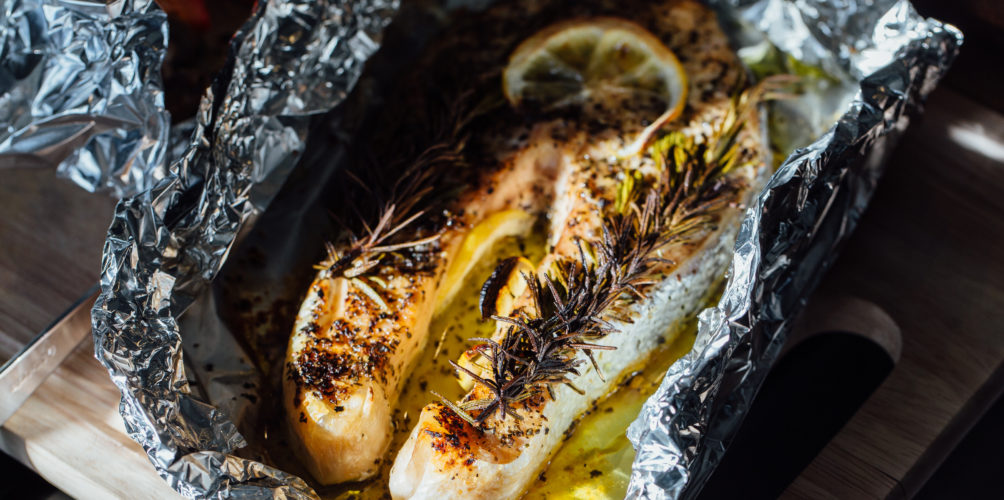 تقرير: استخدام أوراق الألومنيوم في الطهي له أضرار على الصحة