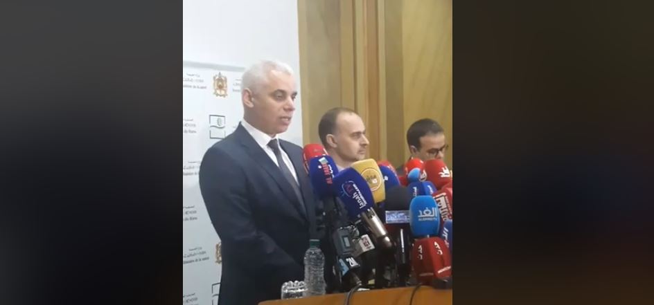 عمره 39 سنة/ قادم من إيطاليا/ جاء في طائرة نقلت 104 مسافر.. وزير الصحة يكشف تفاصيل عن أول حالة كورونا في المغرب