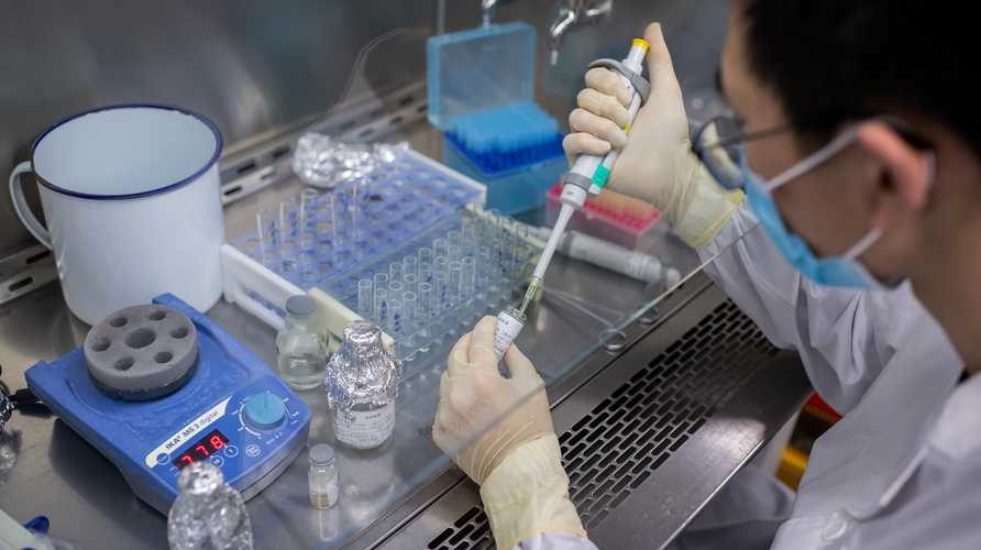 منظمة الصحة العالمية: 10 لقاحات ضد كورونا في مرحلة التجارب السريرية